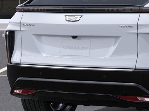 New 2026 Cadillac Lyriq Signature Luxury w/ Nappa Leather Package RWD image 14