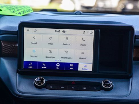 Used 2023 Ford Maverick Lariat image 14