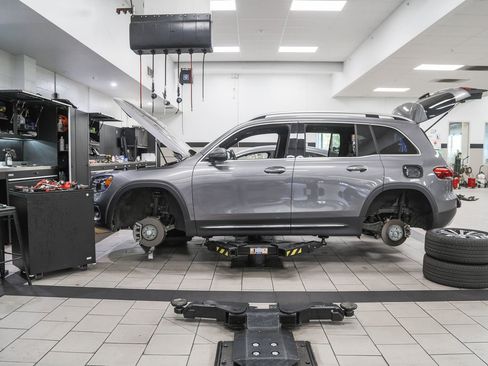 Used 2024 Mercedes-Benz GLE 53 AMG 4MATIC image 13