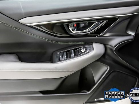 Used 2025 Subaru Outback Onyx Edition image 24