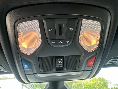 Certified 2024 RAM 1500 Big Horn AWD/4WD image 20