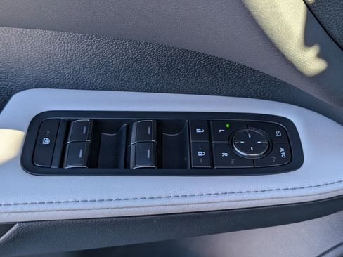 Used 2023 Lexus RX 350 Premium w/ Accessory Package image 20