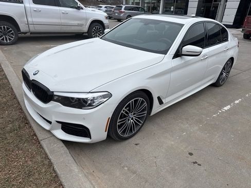 Used 2018 BMW 540i w/ M Sport Package image 1