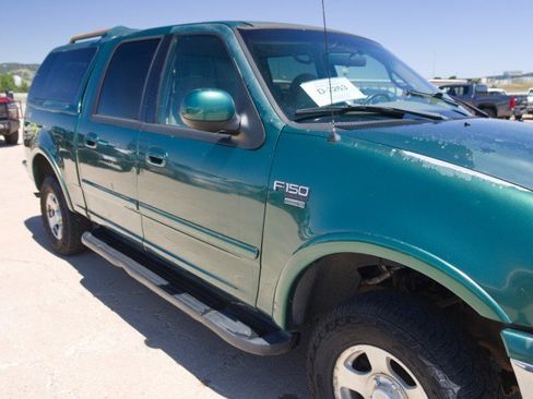 Used 2001 Ford F150 XLT AWD/4WD image 10