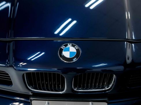 Used 1993 BMW 850Ci image 18