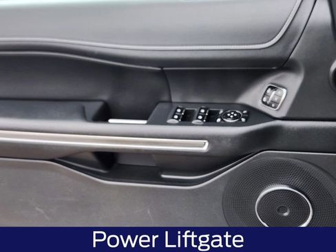 Certified 2023 Ford Expedition Max XLT image 12