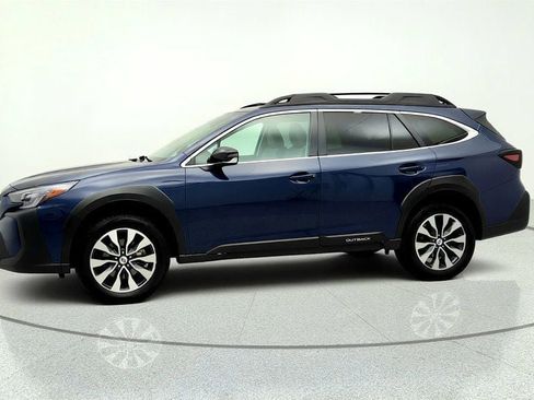 Used 2023 Subaru Outback Limited AWD/4WD image 8