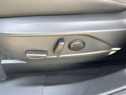 Used 2023 Ford Mustang Mach-E Premium image 10