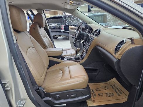 Used 2016 Buick Enclave Leather image 21
