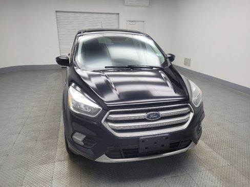 Used 2017 Ford Escape SE image 14
