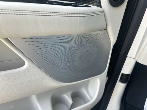 Used 2023 Lincoln Navigator Black Label image 24