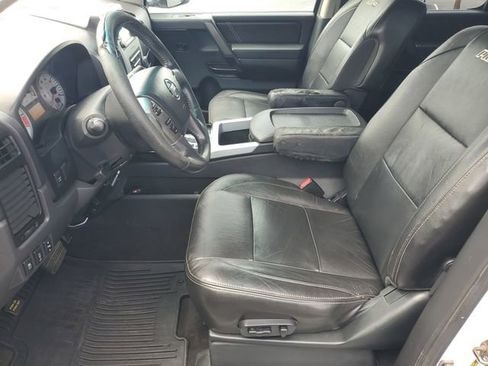 Used 2014 Nissan Titan PRO-4X w/ Pro-4x Luxury Package AWD/4WD image 17