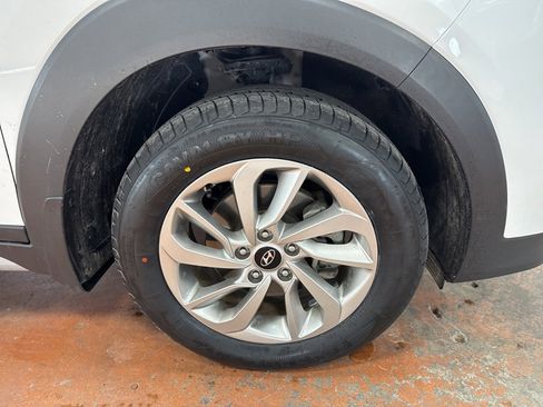 Used 2018 Hyundai Tucson SEL image 8