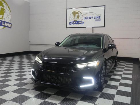 Used 2022 Honda Civic EX image 4
