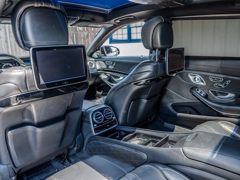Used 2016 Mercedes-Benz Maybach S 600 image 33