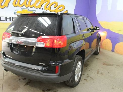Used 2017 GMC Terrain SLE AWD/4WD image 8
