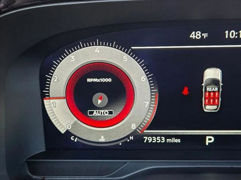 Used 2024 Nissan Pathfinder Platinum w/ Cargo Package image 11