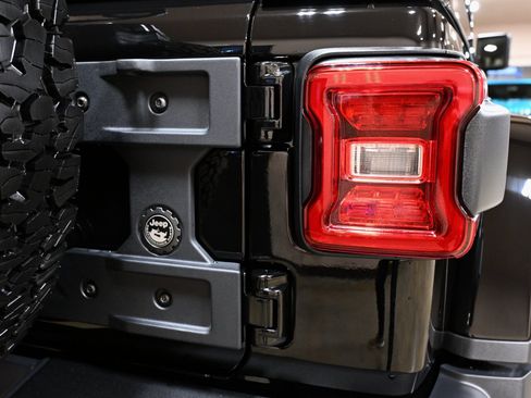 Used 2024 Jeep Wrangler Unlimited Rubicon 392 AWD/4WD image 28