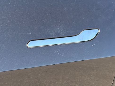 Used 2018 Tesla Model 3 AWD/4WD image 10