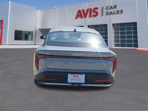 Used 2025 Kia K4 LXS image 5