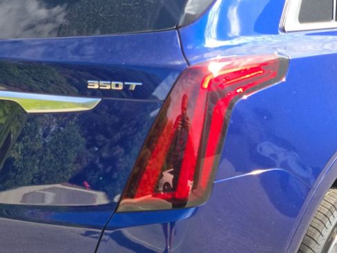 New 2025 Cadillac XT5 Premium Luxury image 12