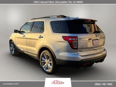 Used 2012 Ford Explorer XLT AWD/4WD image 5