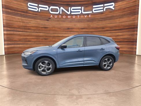 Used 2023 Ford Escape ST-Line w/ Tech Pack #1 image 2