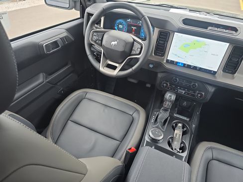 New 2026 Ford Bronco Outer Banks AWD/4WD image 31