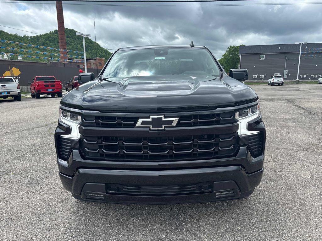 Used 2026 Chevrolet Silverado 1500 RST AWD/4WD image 8