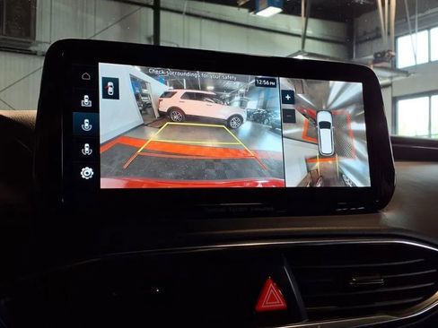 Used 2023 Hyundai Santa Fe Limited image 24