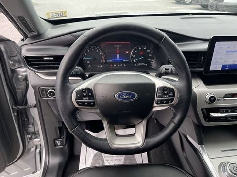 Certified 2023 Ford Explorer XLT w/ Equipment Group 202A AWD/4WD image 15