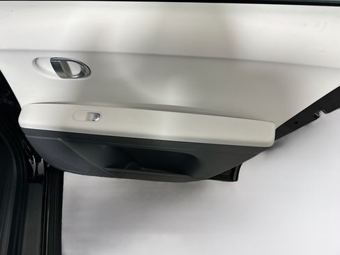Used 2024 Hyundai Ioniq 5 SEL RWD image 29