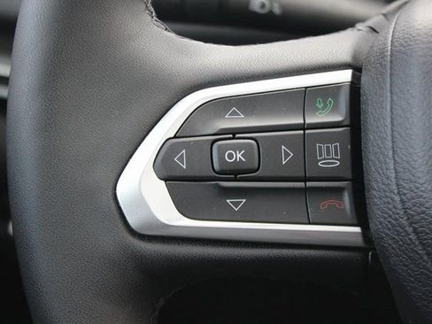 Used 2024 Jeep Compass Limited w/ High Altitude Package image 15