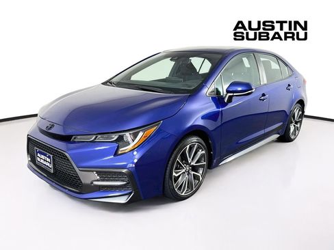 Used 2022 Toyota Corolla SE FWD image 3