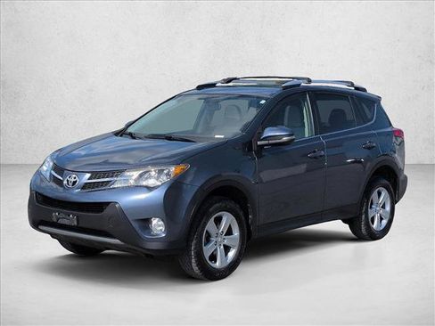 Used 2014 Toyota RAV4 XLE AWD/4WD image 4