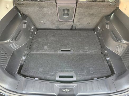 Used 2019 Nissan Rogue S w/ Special Edition Package image 33