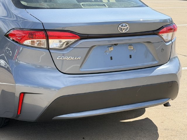 Used 2020 Toyota Corolla L FWD image 6