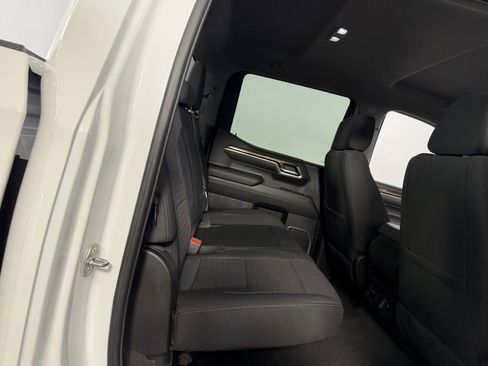 Used 2024 Chevrolet Silverado 1500 LT image 24