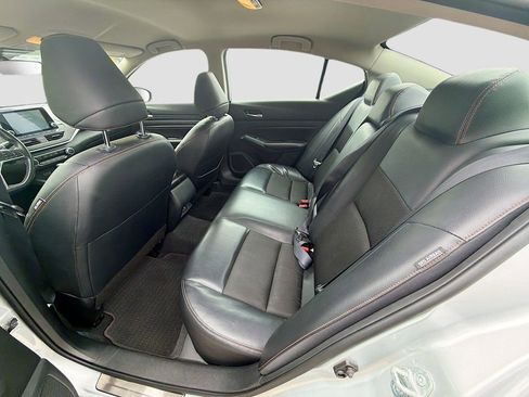 Used 2022 Nissan Altima 2.5 SR FWD image 19