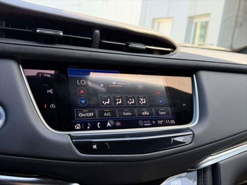 Used 2023 Cadillac XT5 Sportv w/ Platinum Package AWD/4WD image 31