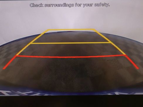 Certified 2024 Hyundai Venue SEL FWD image 37
