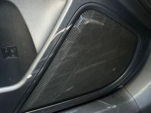 Used 2024 Subaru Outback Premium image 20