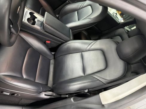 Used 2022 Tesla Model Y Performance image 34