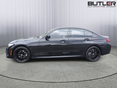 Used 2023 BMW 330i xDrive Sedan w/ M Sport Package AWD/4WD image 3