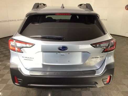 Used 2020 Subaru Outback Premium image 6