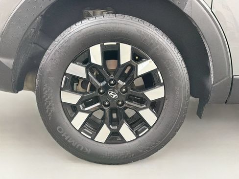 Used 2025 Hyundai Santa Cruz SEL FWD image 32