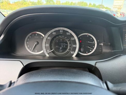 Used 2013 Honda Accord LX image 12