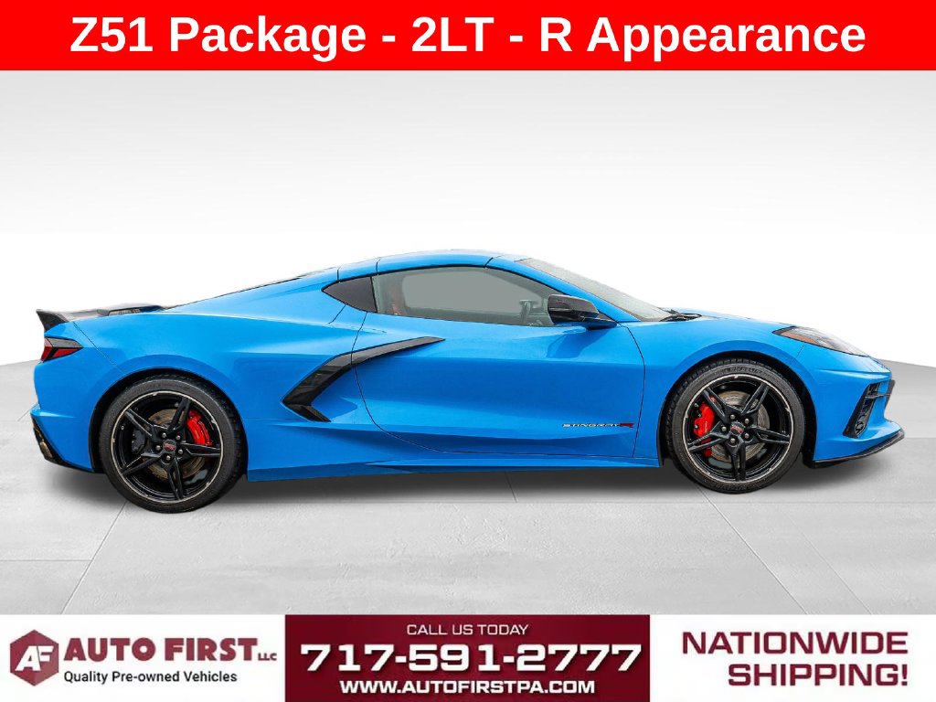 Used 2023 Chevrolet Corvette Stingray Preferred Cpe w/ Z51 Performance Package RWD image 2