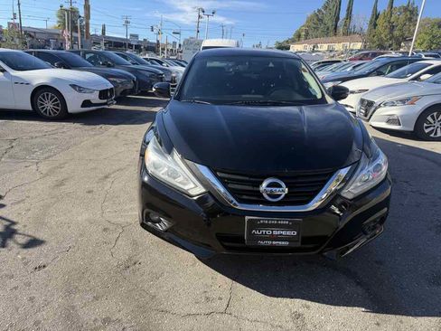Used 2016 Nissan Altima 2.5 SL FWD image 2