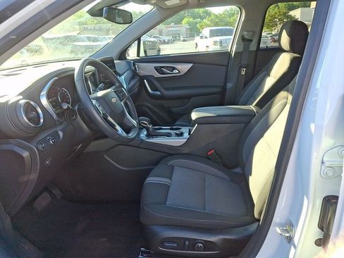 Used 2024 Chevrolet Blazer LT w/ Convenience Package FWD image 13